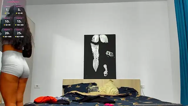 AylinHazellx online show from 13, 10, 2025