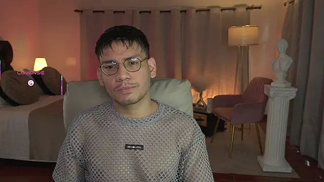 marcuswildx online show from 23, 4, 2026