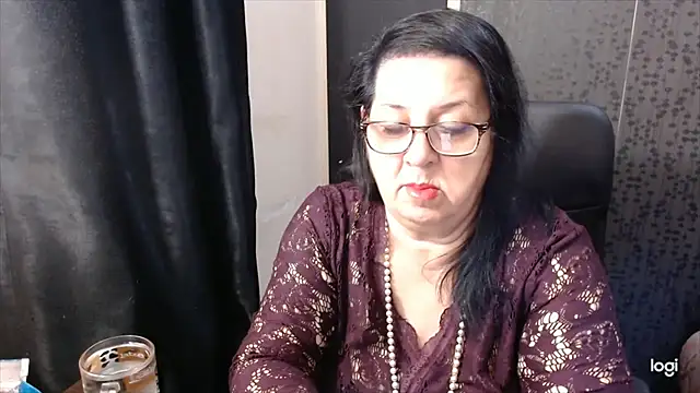 MissSanjanne online show from 27, 11, 2025