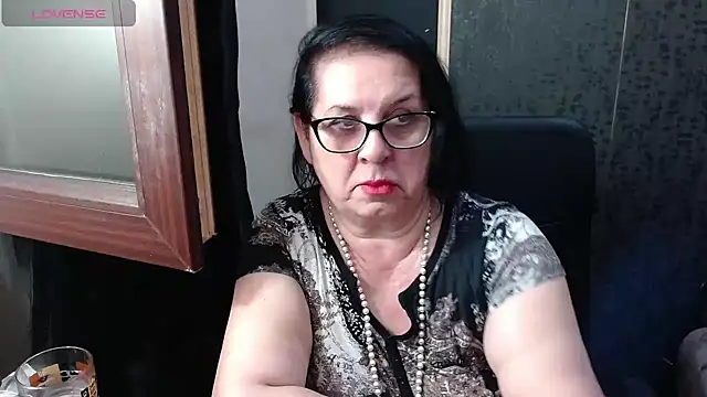 Snapshot of MissSanjanne chatting on 21, 6, 2026 MissSanjanne online show from 21, 6, 2026