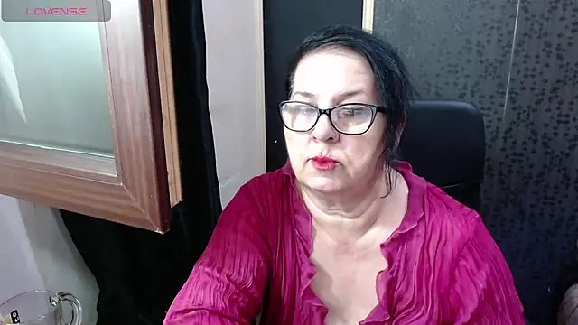 Snapshot of MissSanjanne chatting on 19, 7, 2026 MissSanjanne online show from 19, 7, 2026
