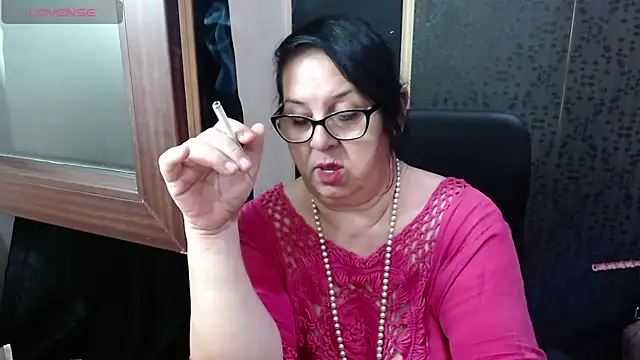 Snapshot of MissSanjanne chatting on 23, 7, 2026 MissSanjanne online show from 23, 7, 2026