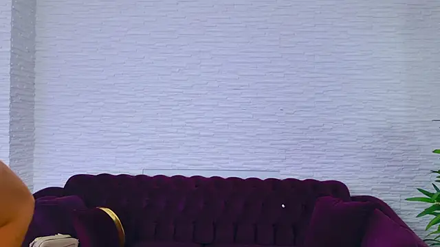 Snapshot of MeganSin_ chatting on 10, 1, 2026 MeganSin online show from 10, 1, 2026