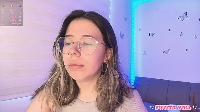 sweettvera online show from 21, 4, 2026