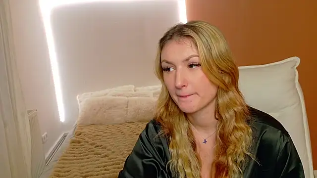 Anaayss  online show from 16, 1, 2026