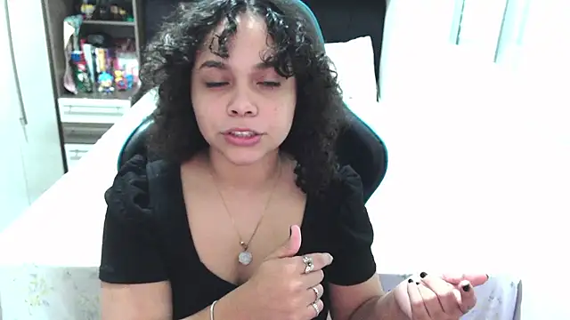 sweetamy326 online show from 11, 6, 2026