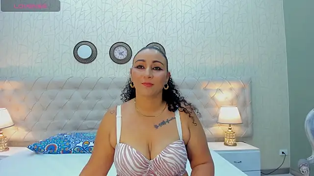 VaniaRose online show from 27, 10, 2025