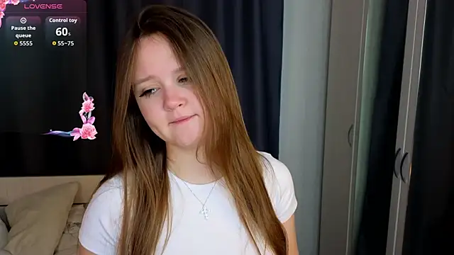 ElenoreReth online show from 24, 4, 2026