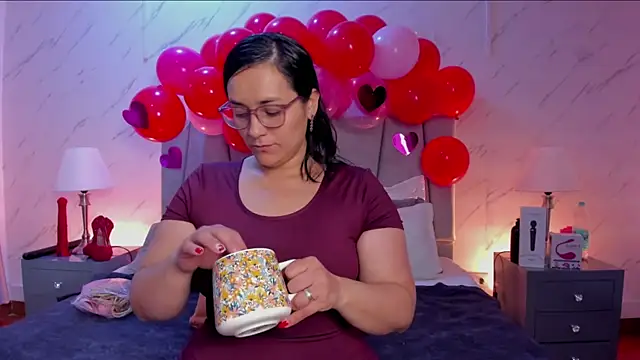 Michell Monet online show from 12, 2, 2026