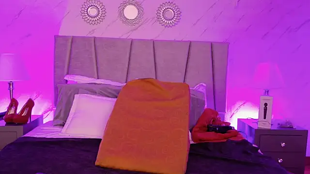 Michell Monet online show from 4, 6, 2026