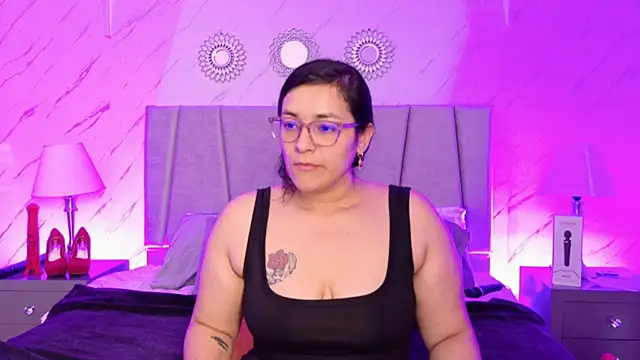 Michell Monet online show from 12, 6, 2026