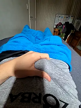 Snapshot of Salsicha244 chatting on 11, 10, 2025 Salsicha244 online show from 11, 10, 2025