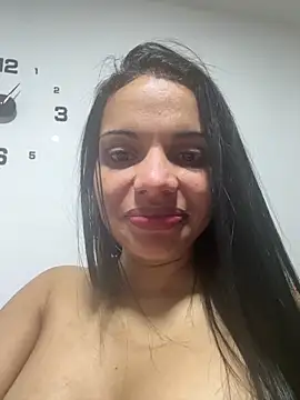 Snapshot of Anavalle chatting on 16, 5, 2026 Anavalle online show from 16, 5, 2026