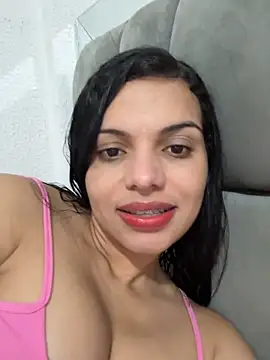 Snapshot of Anavalle chatting on 19, 5, 2026 Anavalle online show from 19, 5, 2026