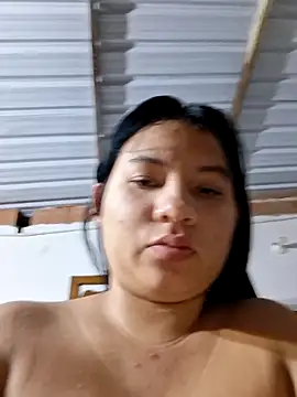 hot-mom22 online show from 24, 4, 2026