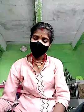 Snapshot of Cuty_kinjal chatting on 24, 9, 2025 Cuty kinjal online show from 24, 9, 2025