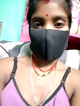 Snapshot of Cuty_kinjal chatting on 15, 10, 2025 Cuty kinjal online show from 15, 10, 2025