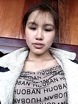 Mai lovely online show from 13, 3, 2026