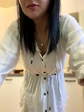 mood berry online show from 24, 9, 2025