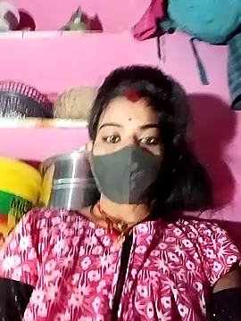 Snapshot of Mahek_love143 chatting on 2, 12, 2025 Mahek love143 online show from 2, 12, 2025