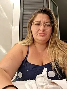 HornyBella88 online show from 19, 10, 2025