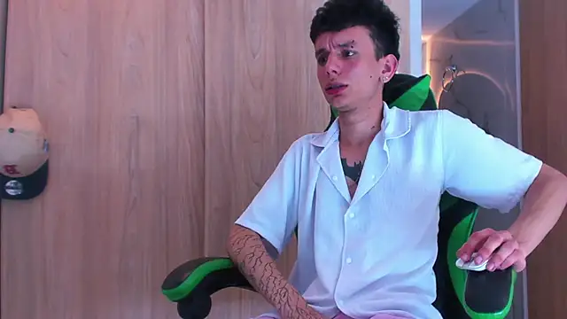 Skinny batman online show from 23, 9, 2025