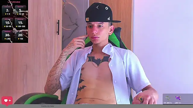 Skinny batman online show from 14, 10, 2025