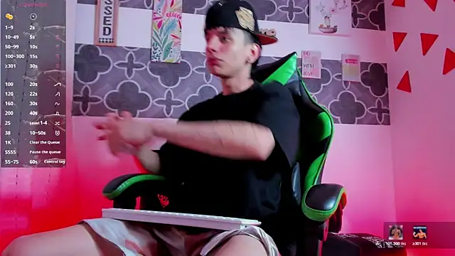 Skinny batman online show from 21, 12, 2025