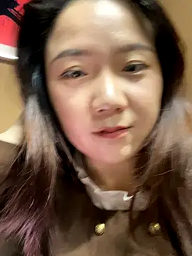 Snapshot of Momo-9988 chatting on 23, 10, 2025 Momo-9988 online show from 23, 10, 2025