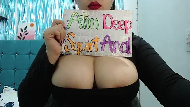Snapshot of Emilyfire_69 chatting on 3, 6, 2026 Emilyfire 69 online show from 3, 6, 2026
