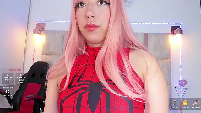 Snapshot of emily__walker chatting on 8, 10, 2025 emily walker online show from 8, 10, 2025