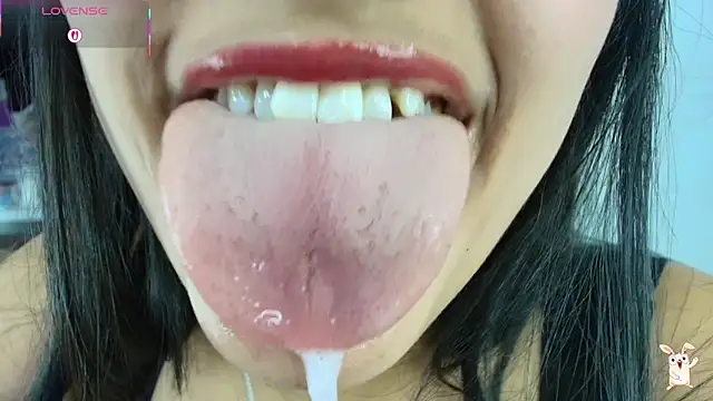 Hinata 21  online show from 16, 3, 2026