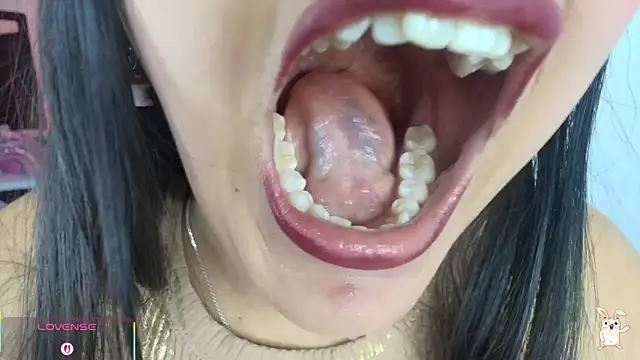 Hinata 21  online show from 24, 4, 2026