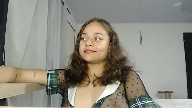 LittleCheerry69 online show from 23, 4, 2026