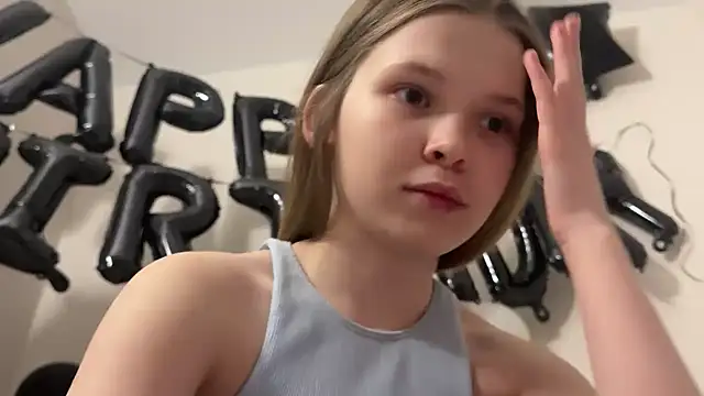 Snapshot of CandysRose chatting on 1, 4, 2026 CandysRose online show from 1, 4, 2026