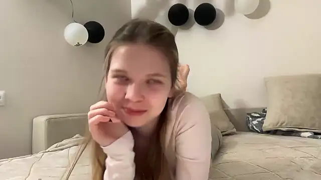 Snapshot of CandysRose chatting on 11, 4, 2026 CandysRose online show from 11, 4, 2026