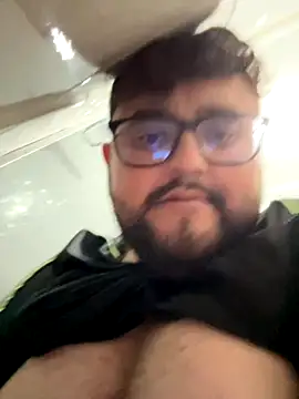 herinhos38 online show from 25, 9, 2025