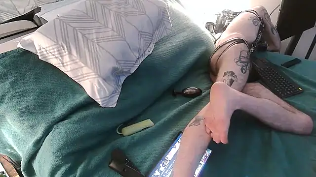 hungbot online show from 3, 12, 2025