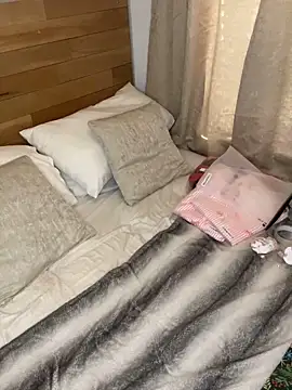 Snapshot of Ruby-Black chatting on 19, 12, 2025 Ruby-Black online show from 19, 12, 2025