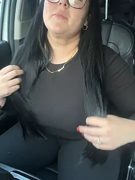 Snapshot of Ruby-Black chatting on 5, 3, 2026 Ruby-Black online show from 5, 3, 2026