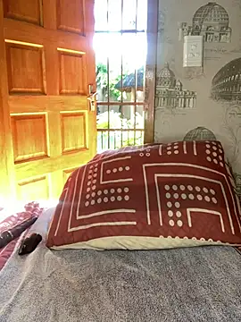 Bellabootie online show from 20, 4, 2026