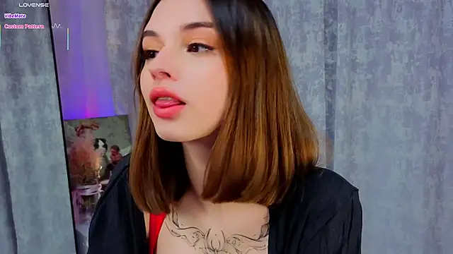 LunaraRada online show from 11, 11, 2025