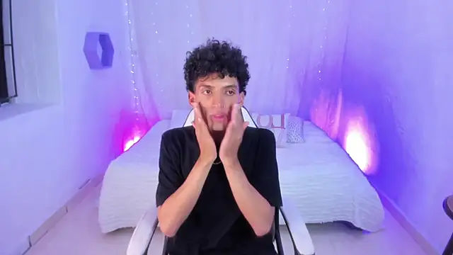 josesweet  online show from 2, 12, 2025