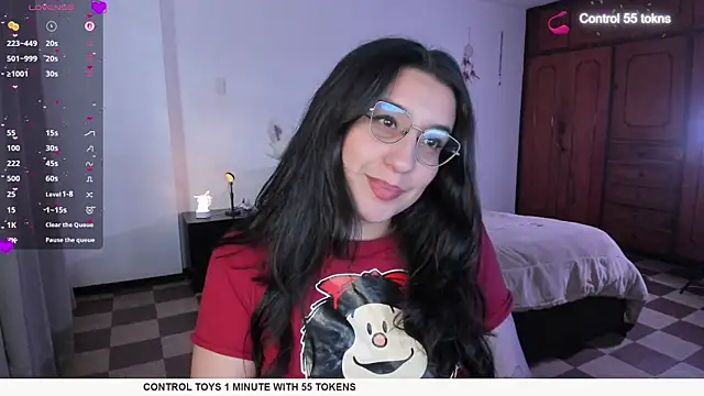Snapshot of tellmemaddie chatting on 13, 5, 2026 tellmemaddie online show from 13, 5, 2026