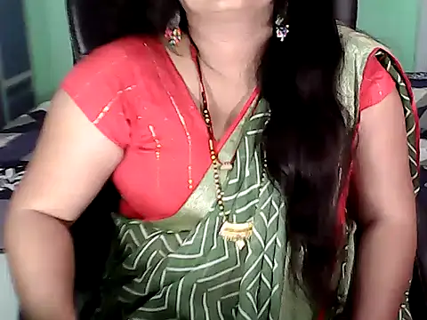 Snapshot of BABITA_KUMARII chatting on 17, 10, 2025 BABITA KUMARII online show from 17, 10, 2025