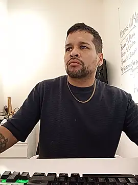 LucasGaeel online show from 23, 7, 2026