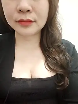 Girl Shy2000 online show from 23, 3, 2026