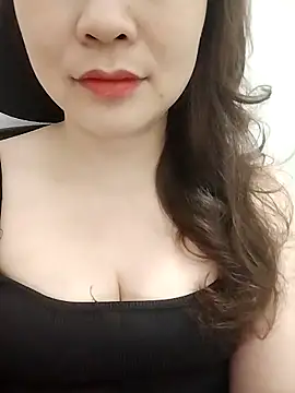 Girl Shy2000 online show from 26, 4, 2026