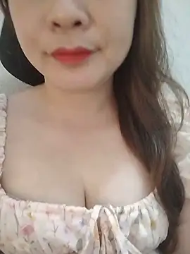 Girl Shy2000 online show from 8, 6, 2026