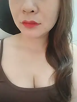 Girl Shy2000 online show from 12, 6, 2026
